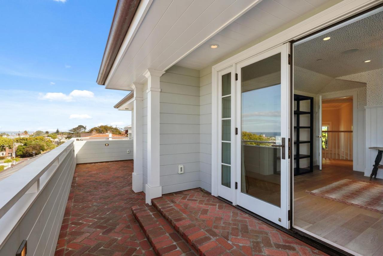 Cabrillo - Massive 7br La Jolla Estate *