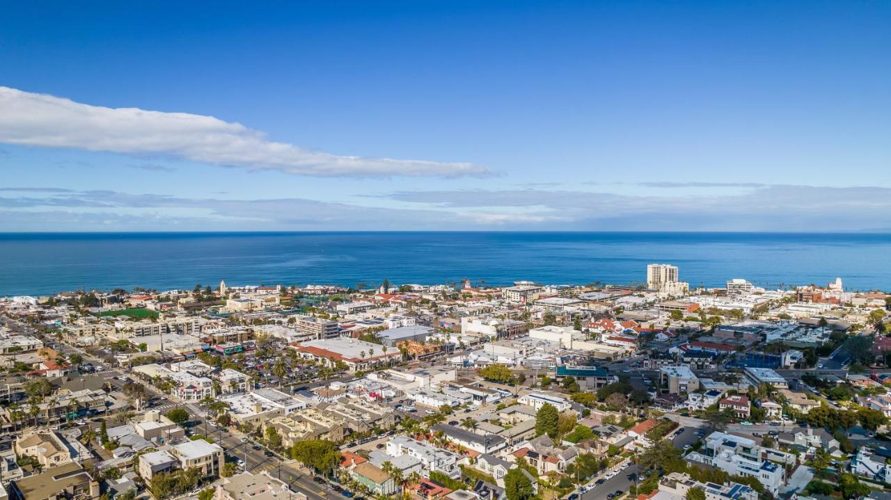 Cabrillo - Massive 7br La Jolla Estate *