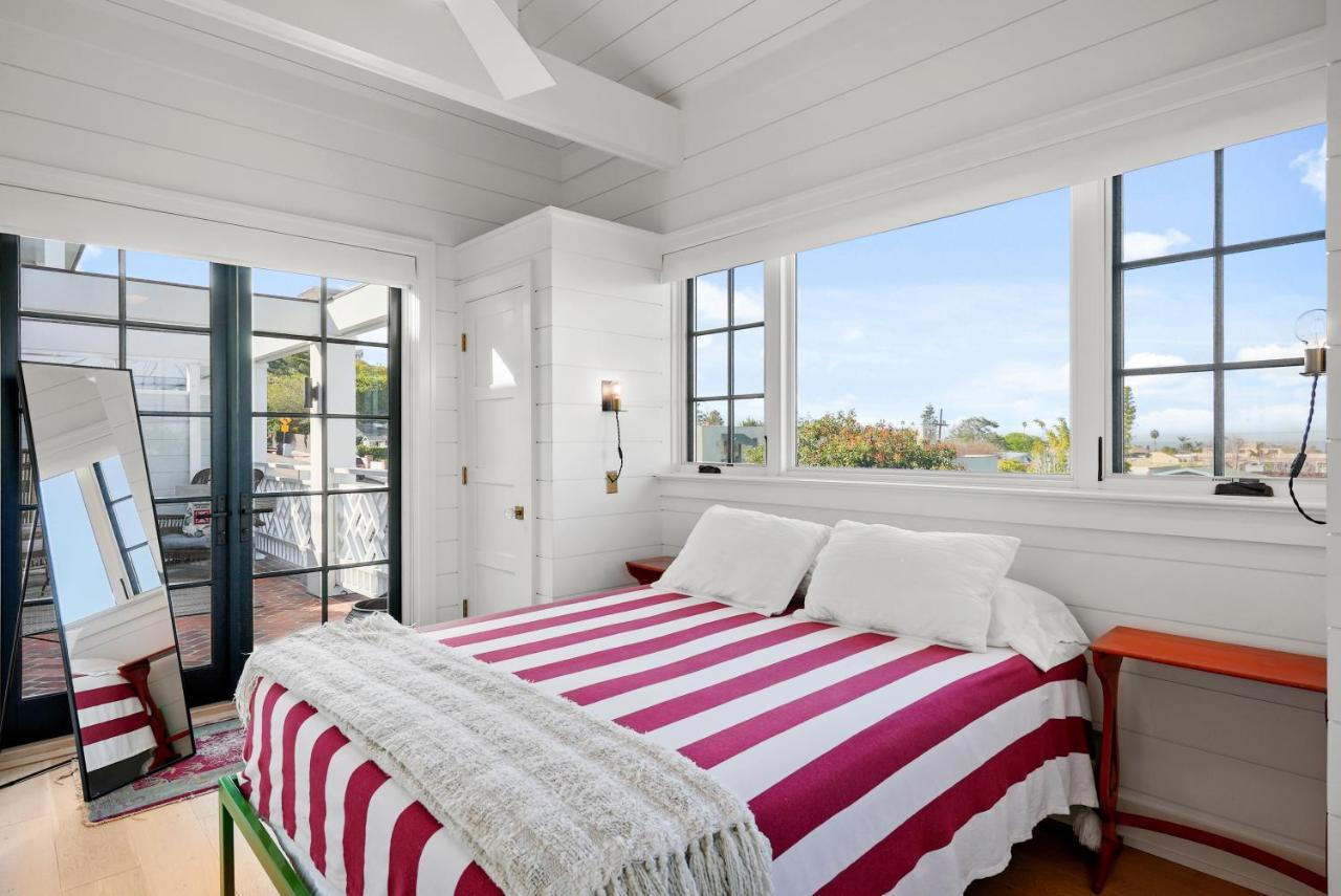 Villa Cabrillo - Massive 7br La Jolla Estate